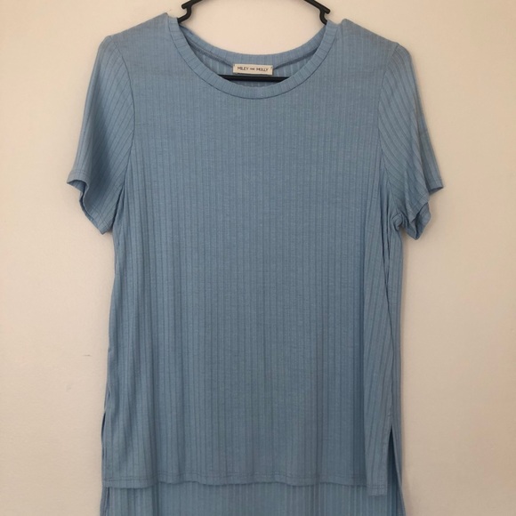 Sky blue blouse - Picture 1 of 4